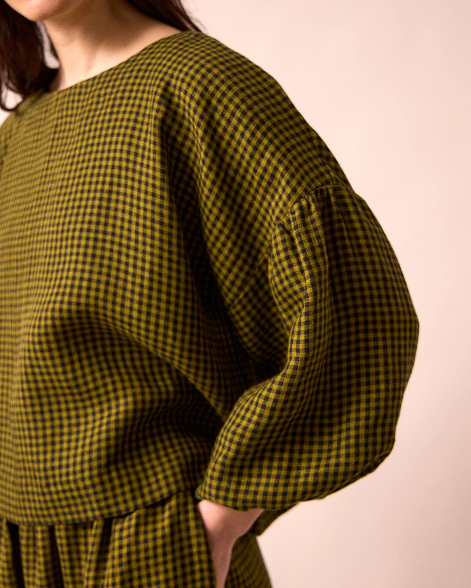 Aisha Fresh Olive Mini Gingham Linen Top - Image 5