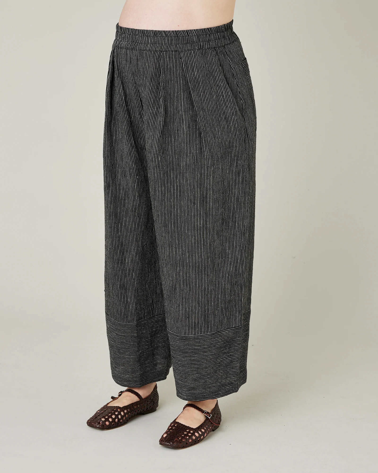 Bobbi Black & Ecru Pencil Stripe Linen Trousers - Image 12