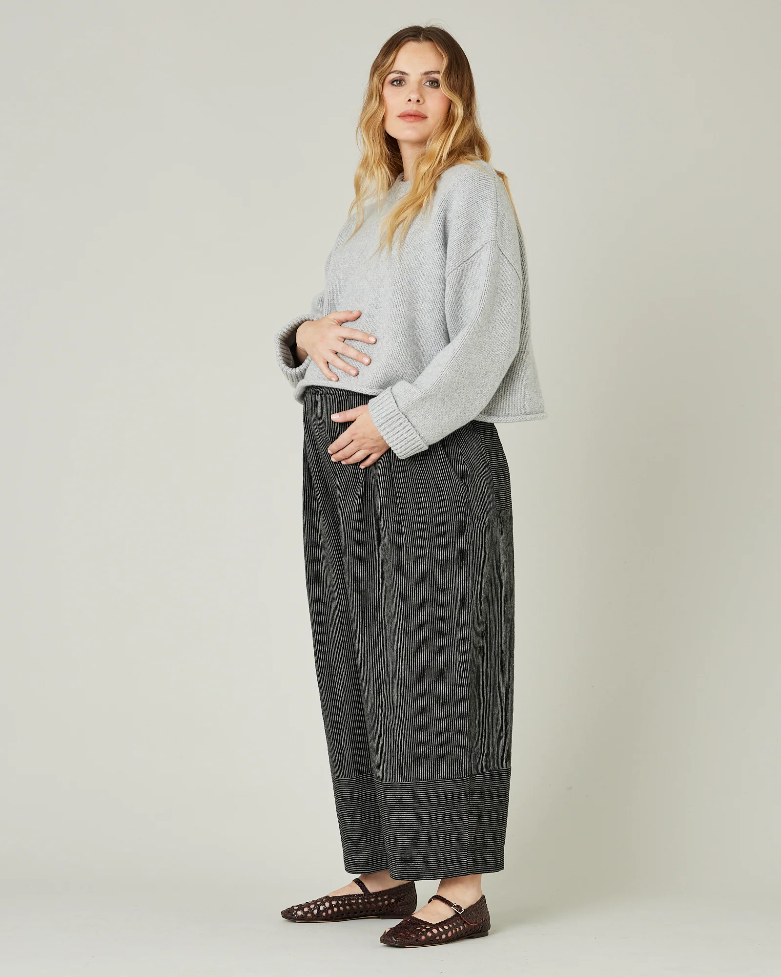 Bobbi Black & Ecru Pencil Stripe Linen Trousers - Image 21