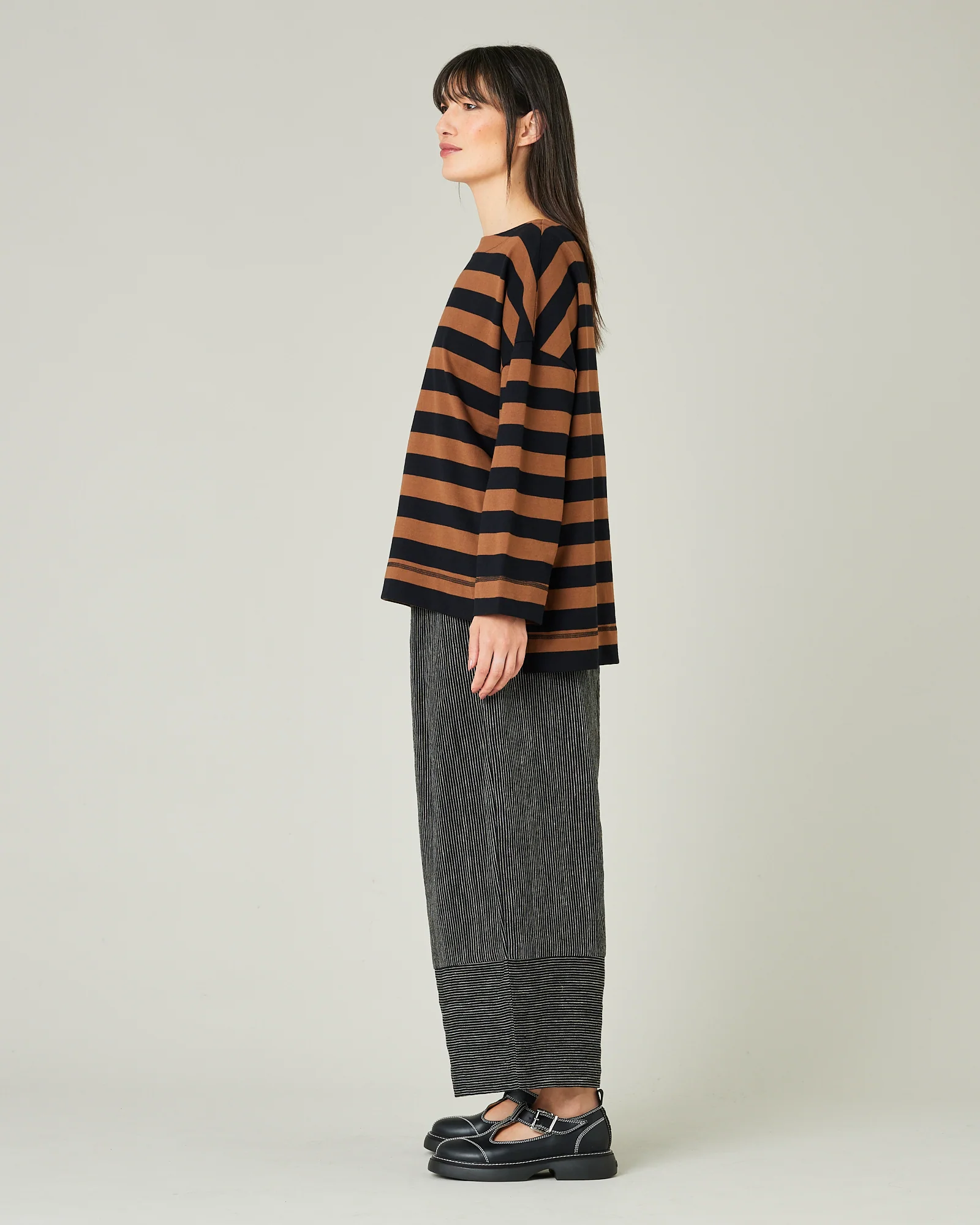 Bobbi Black & Ecru Pencil Stripe Linen Trousers - Image 6