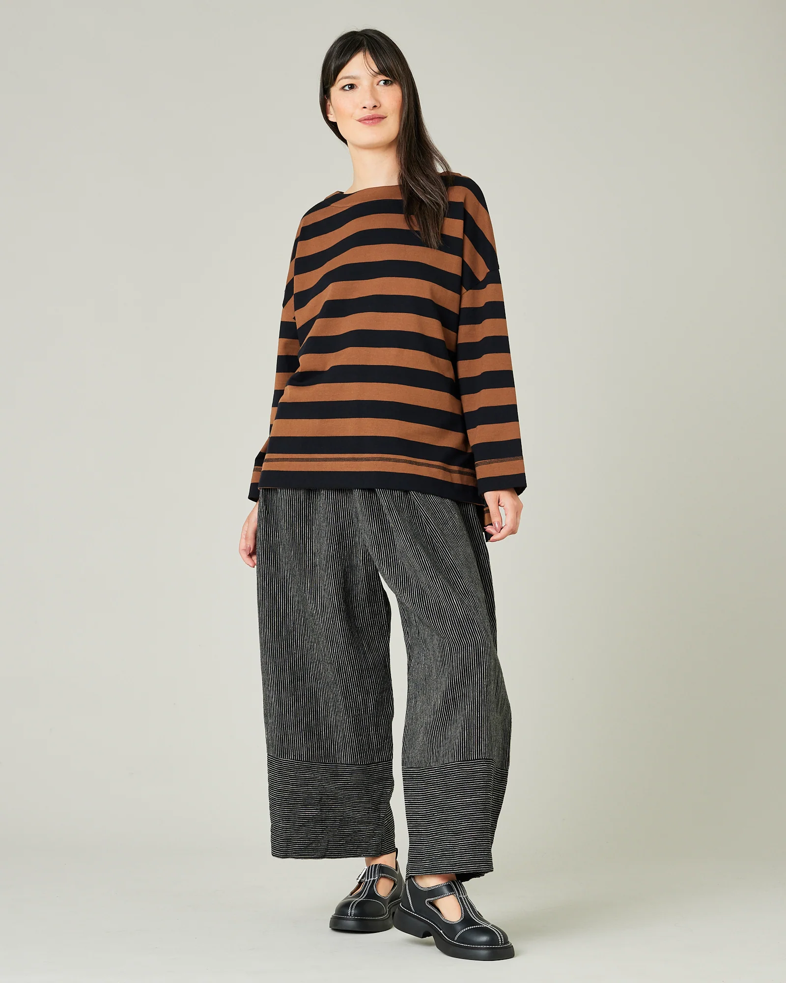 Bobbi Black & Ecru Pencil Stripe Linen Trousers - Image 9