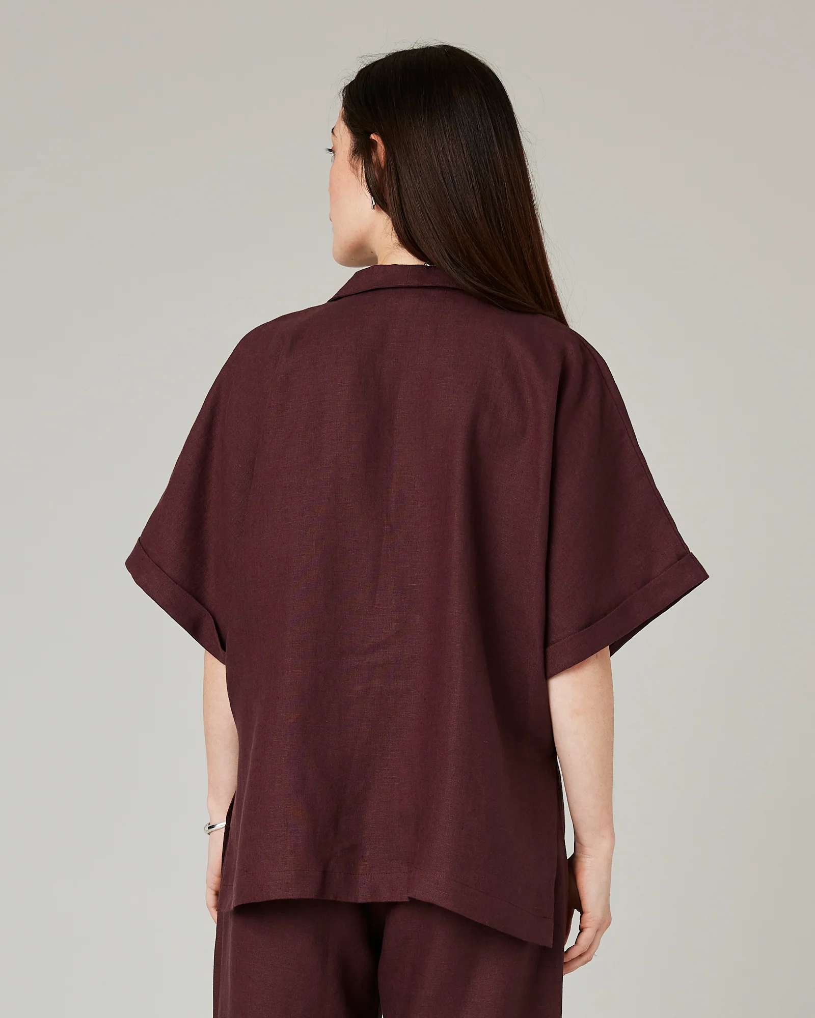Cara Burgundy Linen Shirt - Image 3
