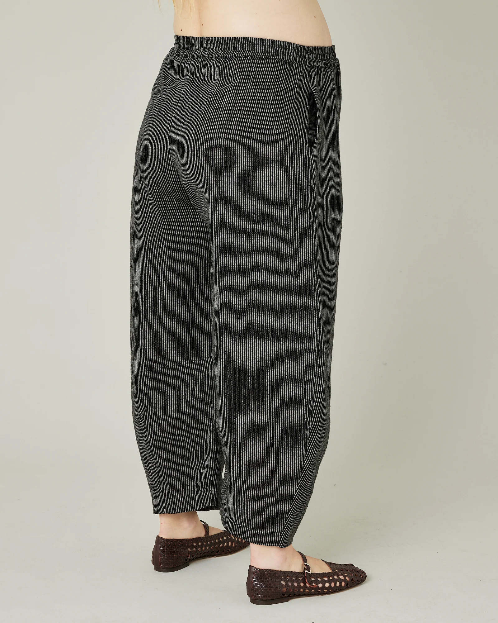 Daisy Black & Ecru Pencil Stripe Linen Trousers - Image 20