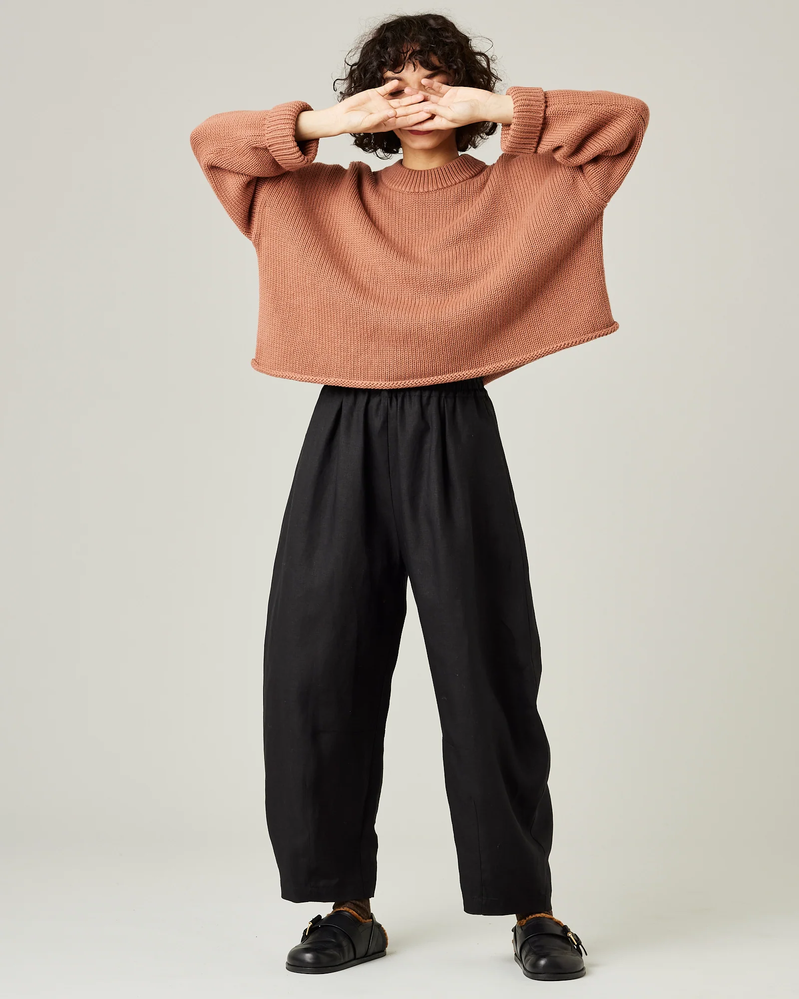 Daisy Black Linen Trousers - Image 11