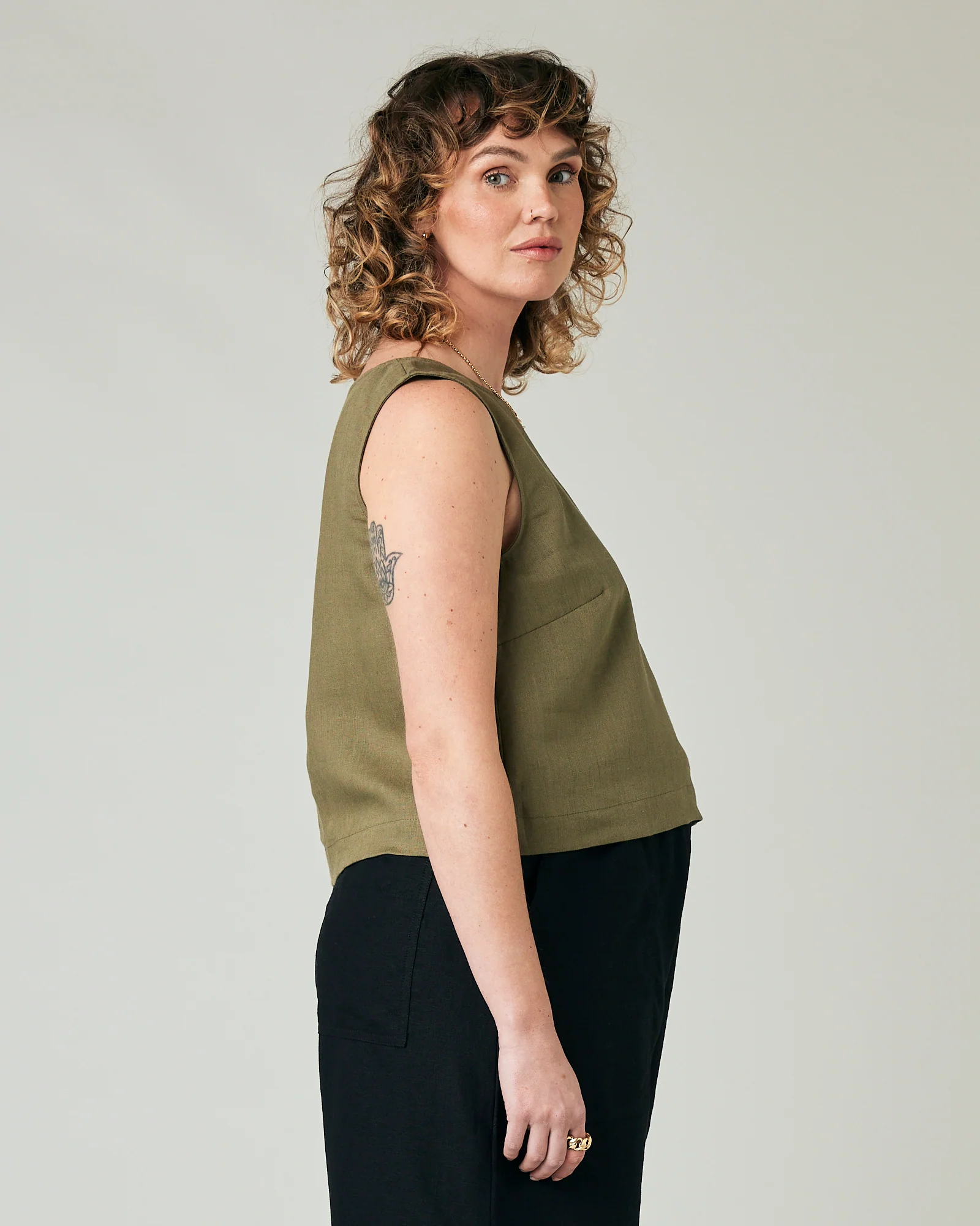 Esme Khaki Linen Top - Image 4