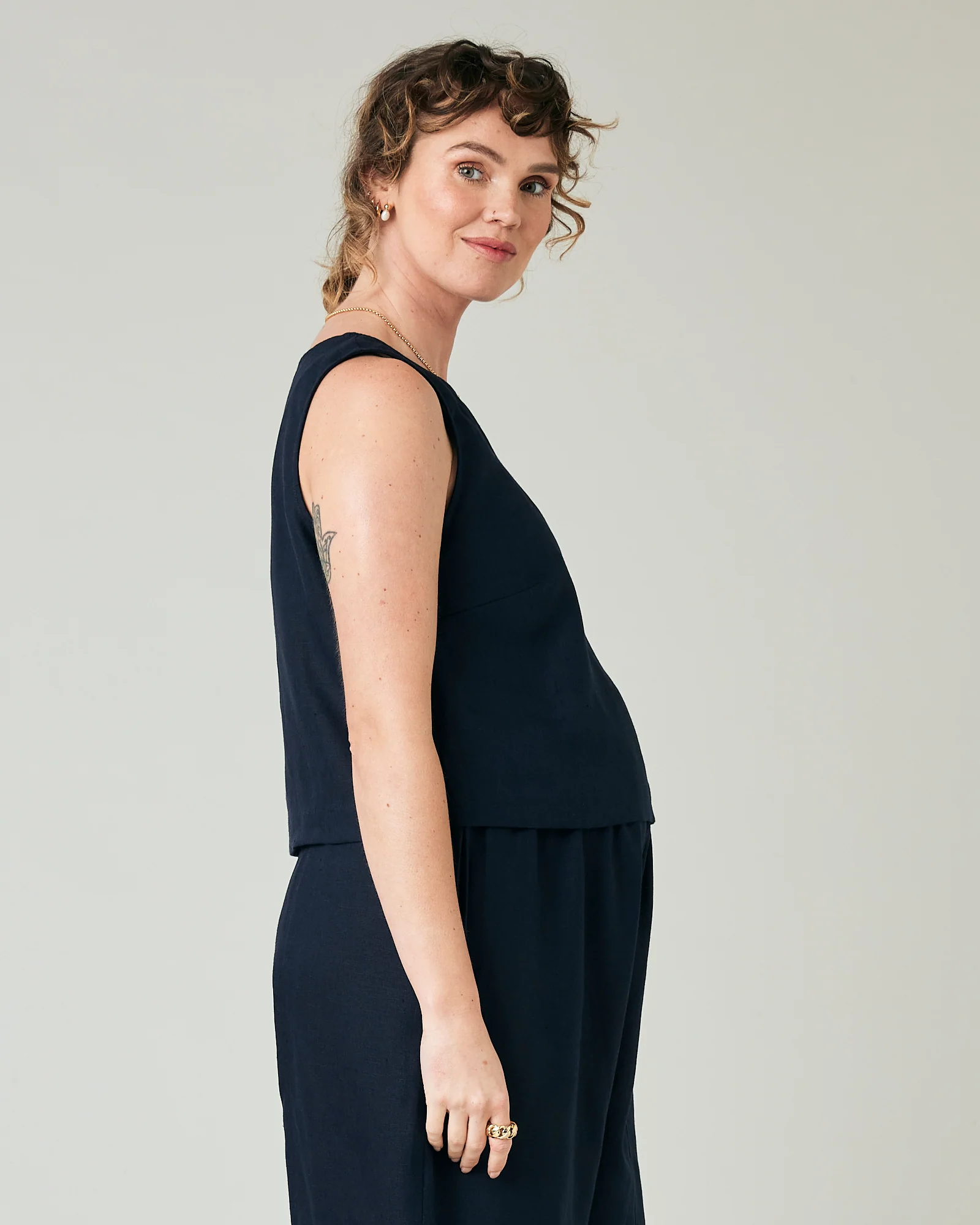 Esme Navy Linen Top - Image 4