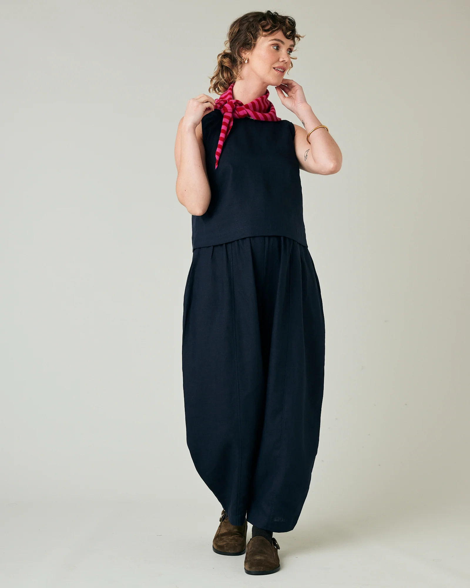 Esme Navy Linen Top - Image 5