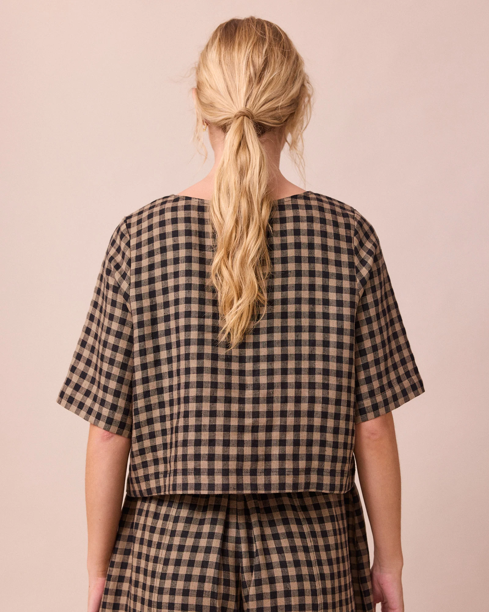 Evelyn Coffee Gingham Linen Top - Image 4