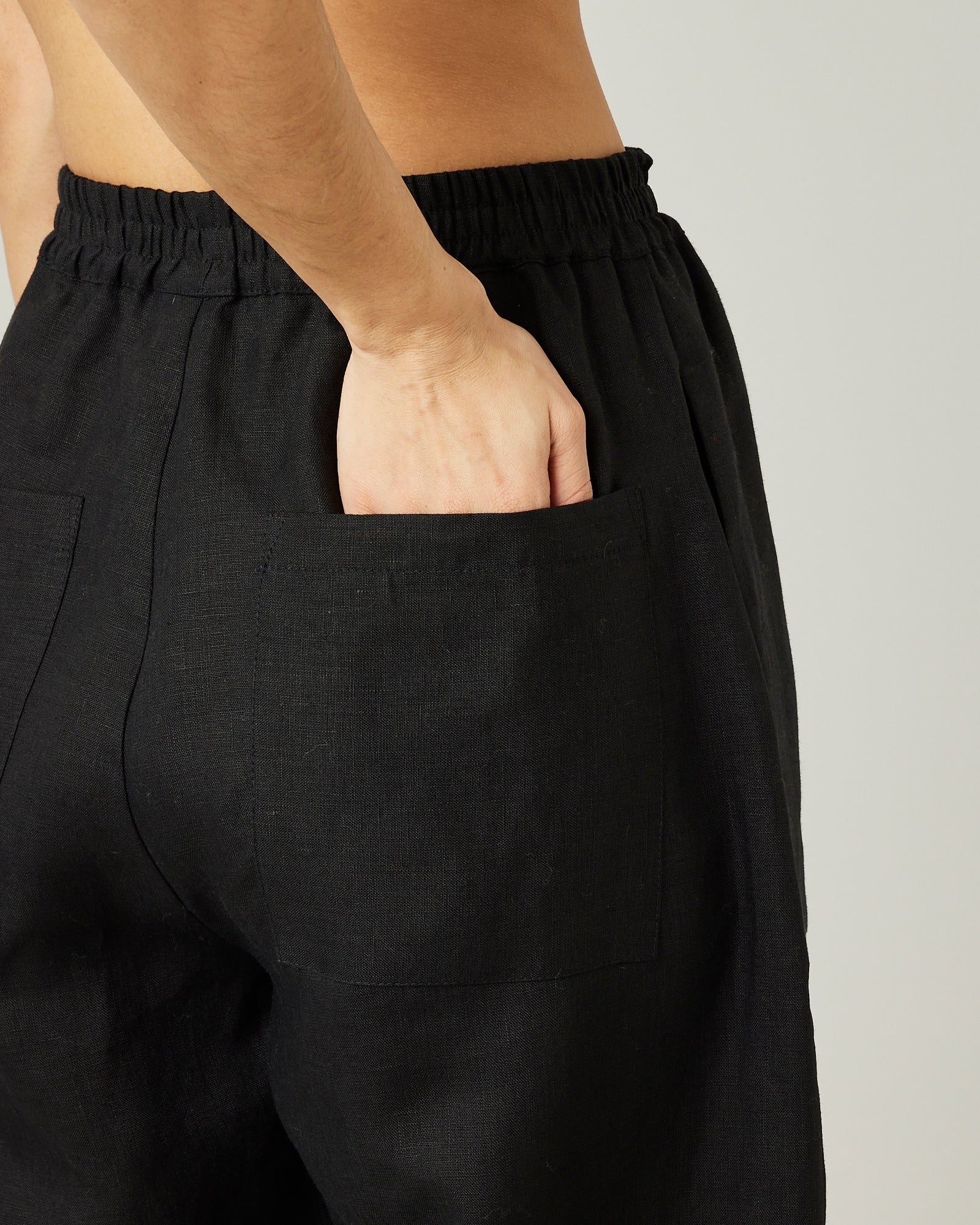 Huxley Black Linen Trousers - Image 12