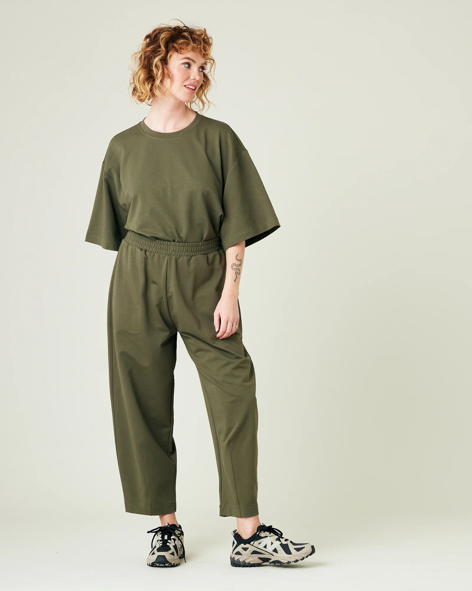 Huxley Olive Cotton Jersey Trousers - Image 8