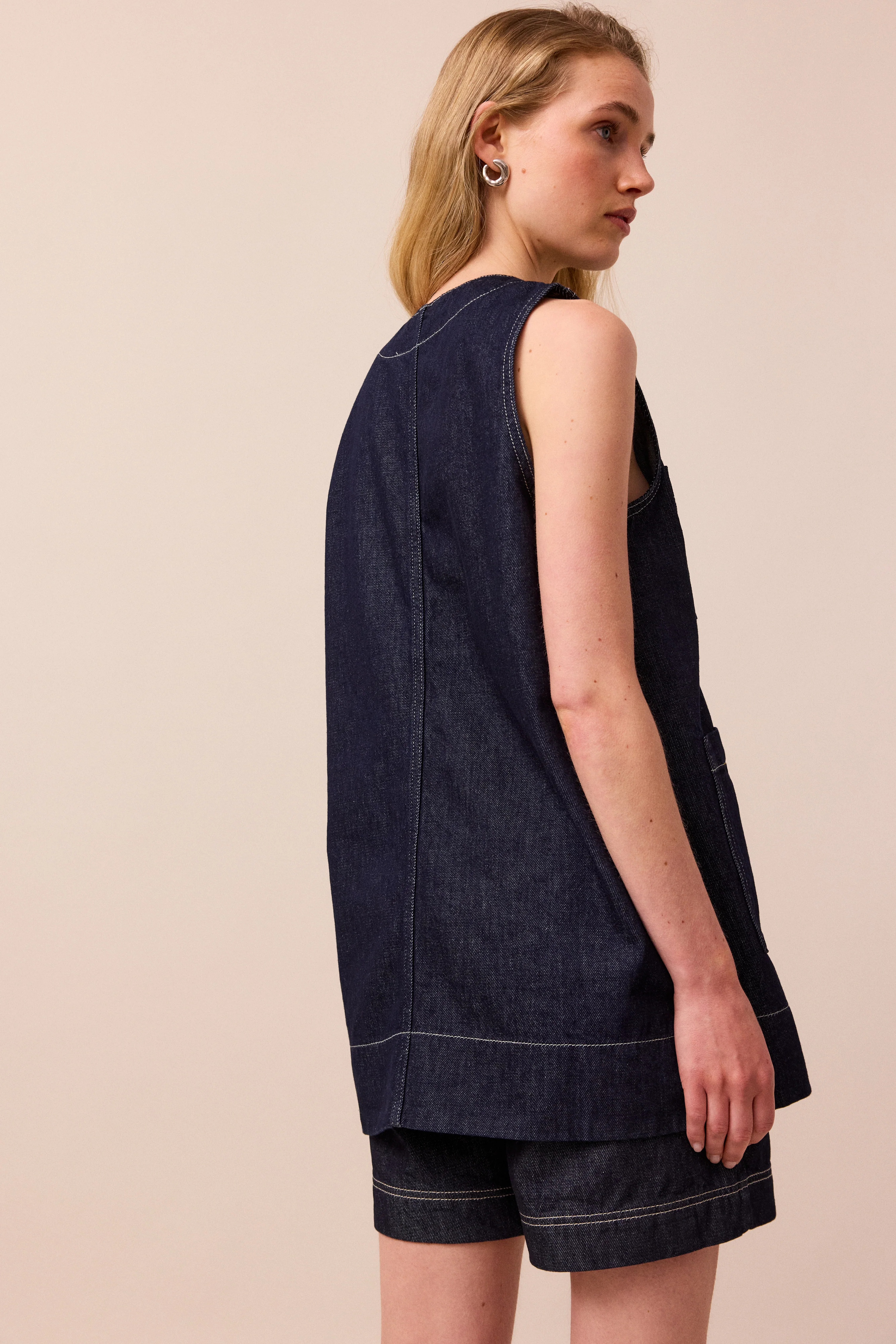 Jamie Indigo Rinse Wash Denim Waistcoat - Image 4