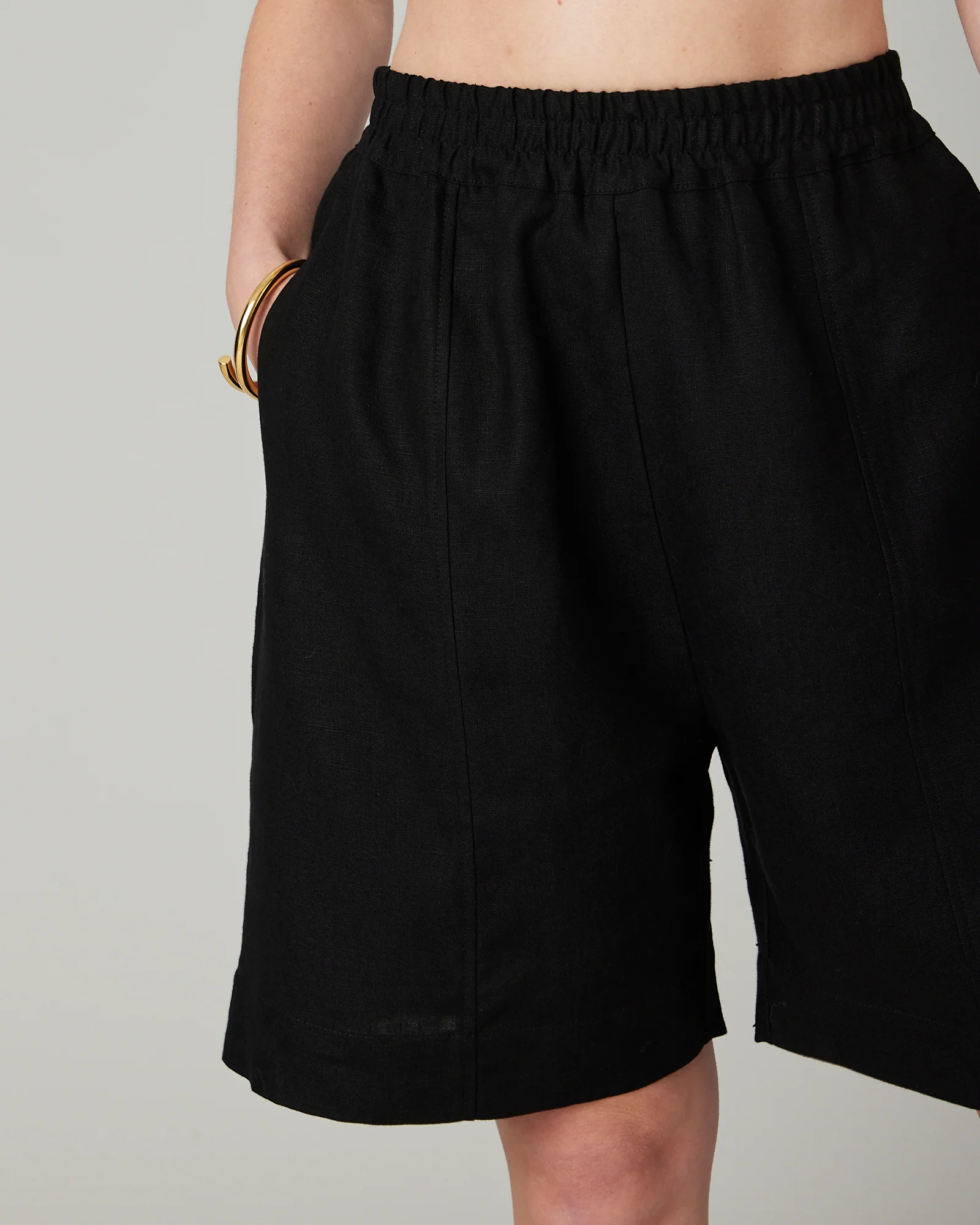 Liv Black Linen Shorts - Image 12