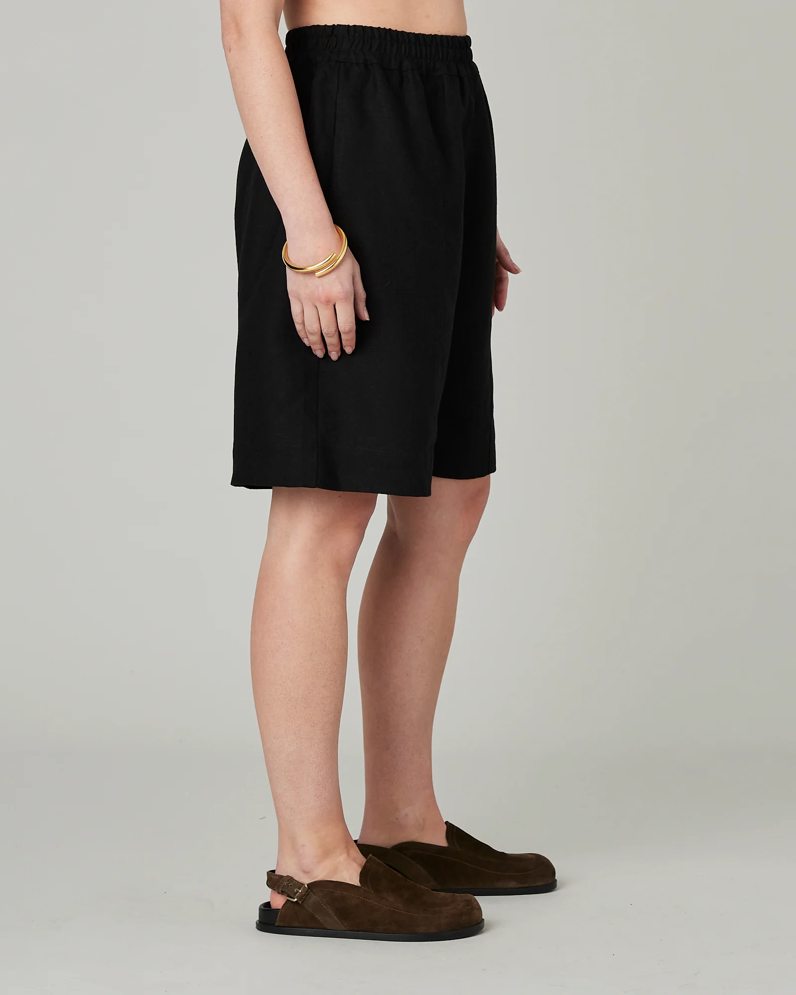 Liv Black Linen Shorts - Image 6