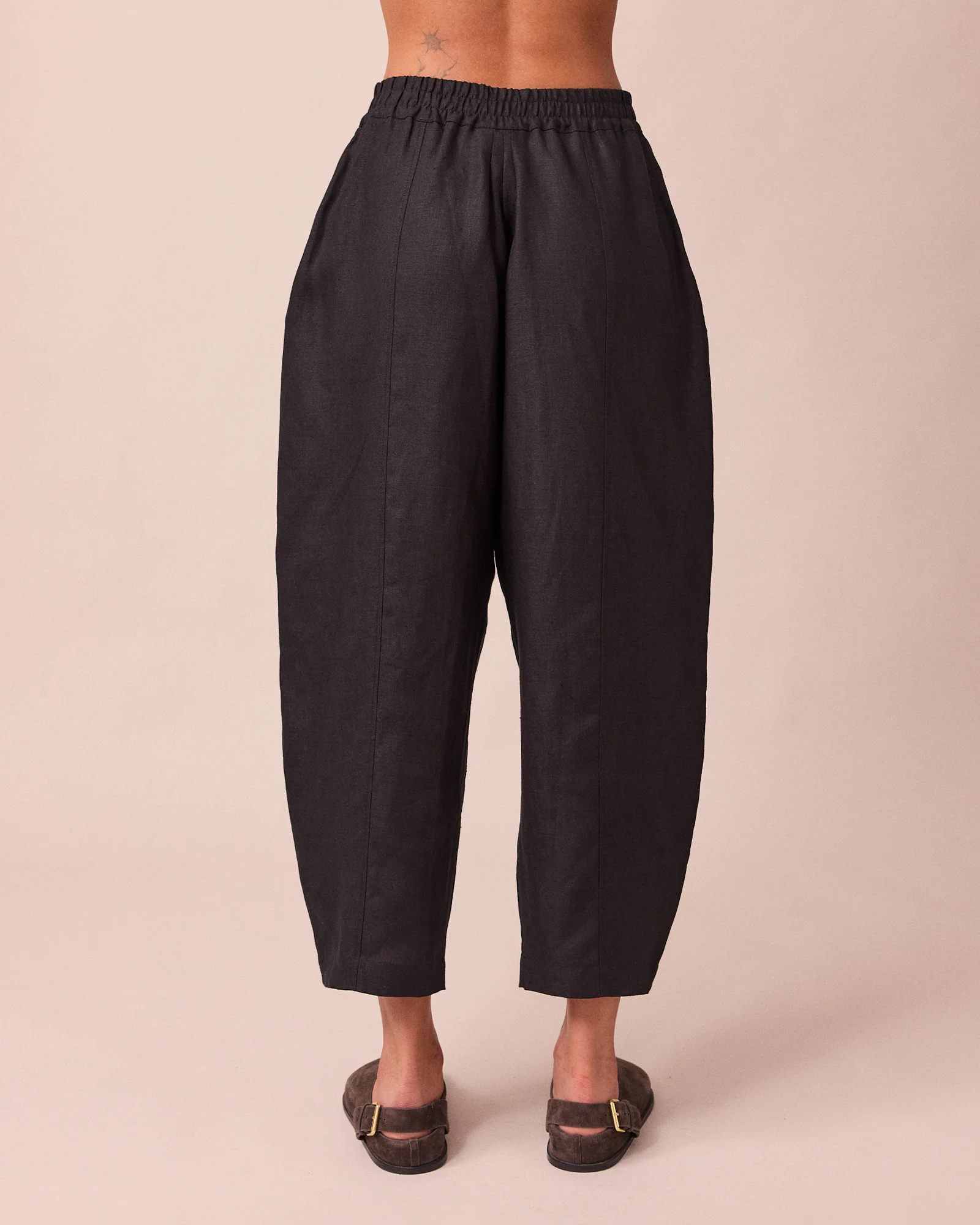 Mabel Black Linen Trousers - Image 5