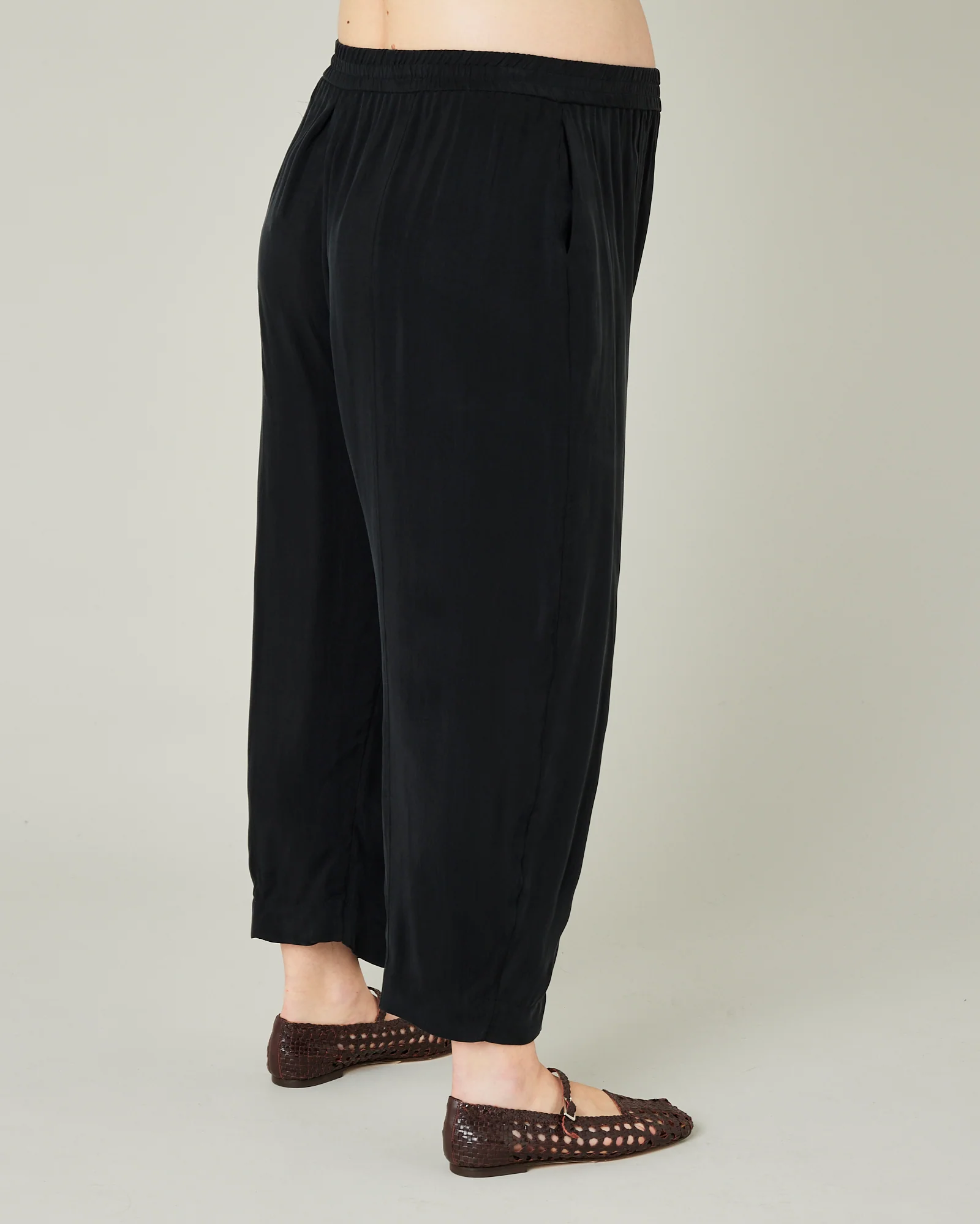 Mabel Cupro Trouser - Black - Image 21