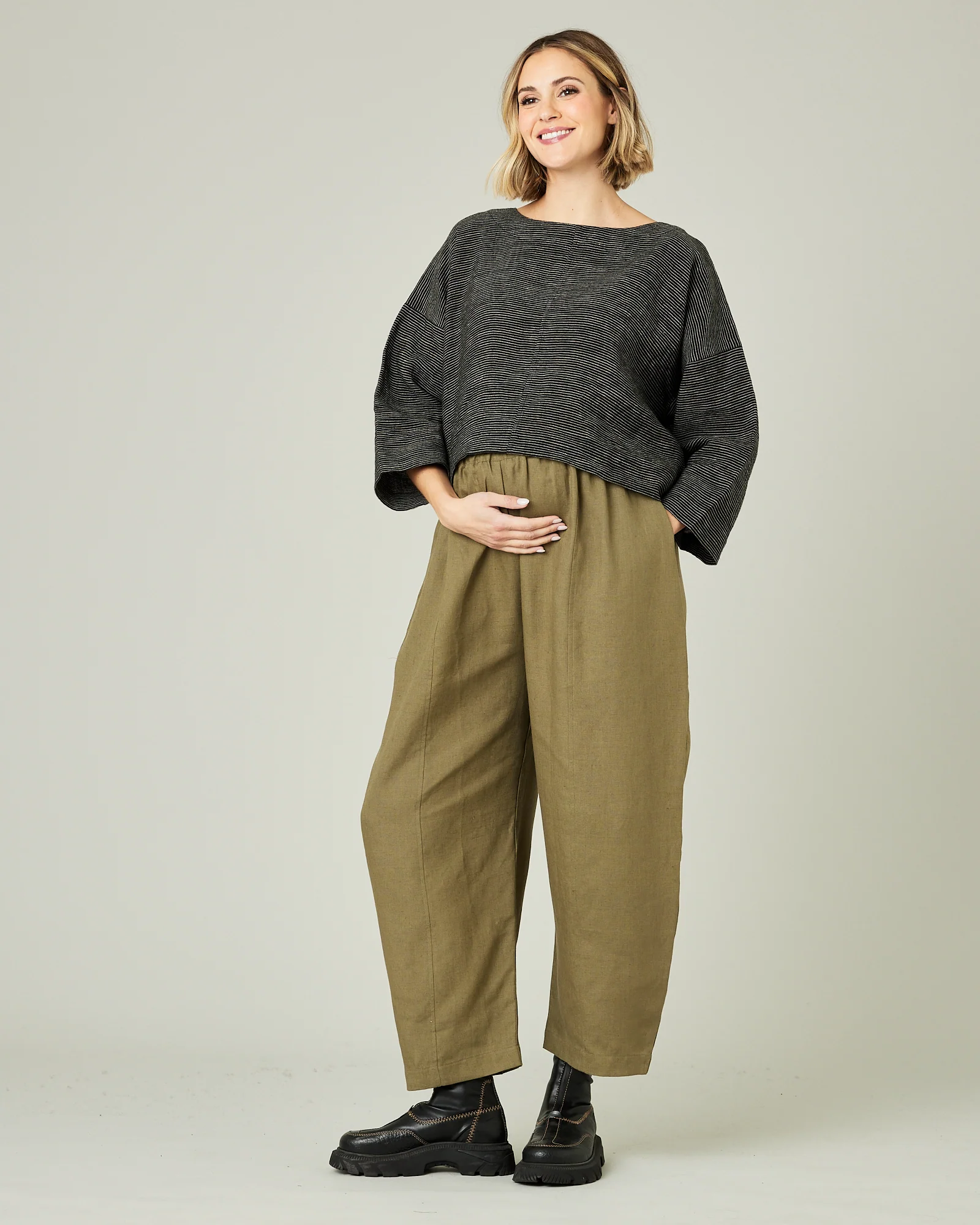 Mabel - Khaki Linen Trousers - Image 18