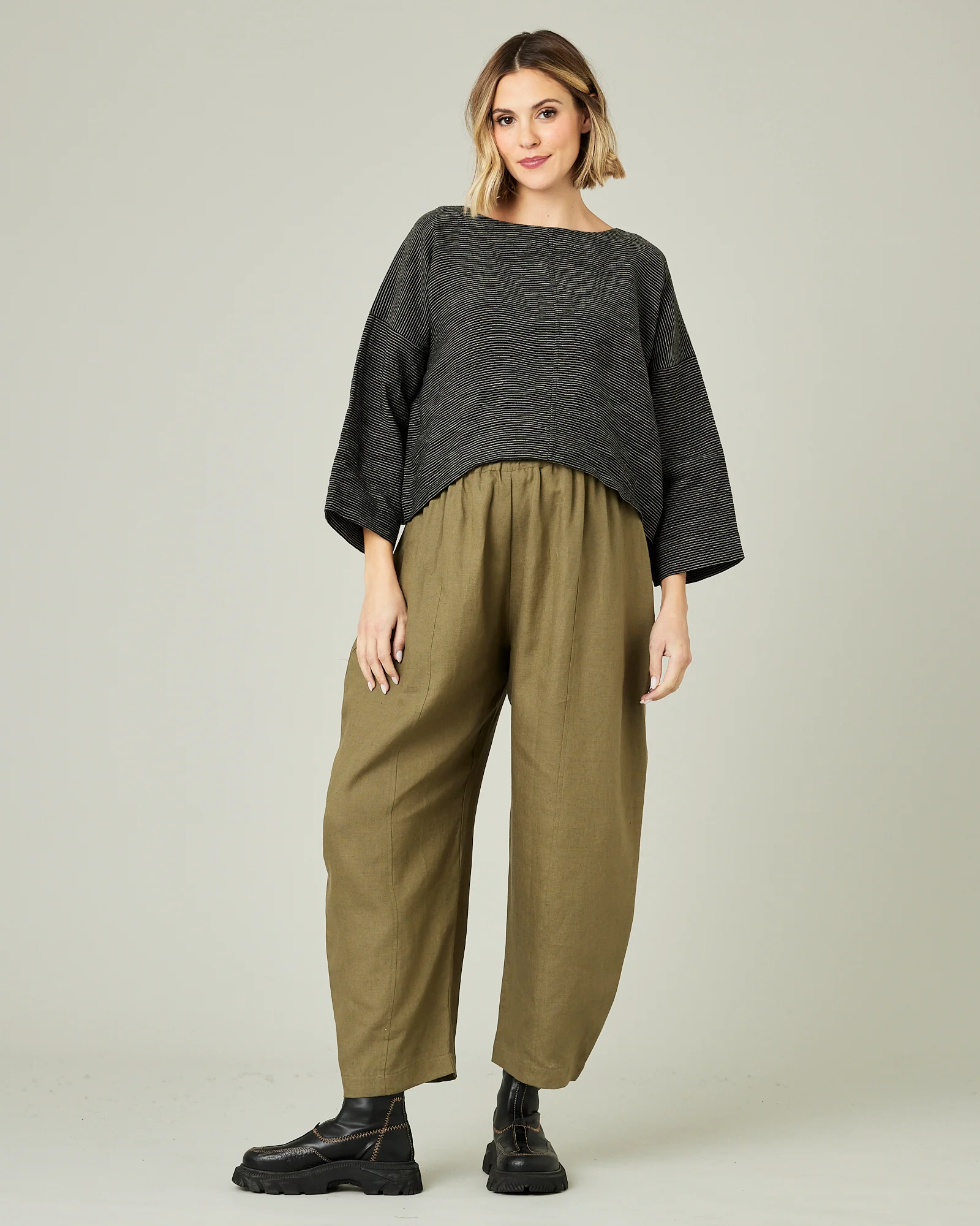 Mabel - Khaki Linen Trousers - Image 21