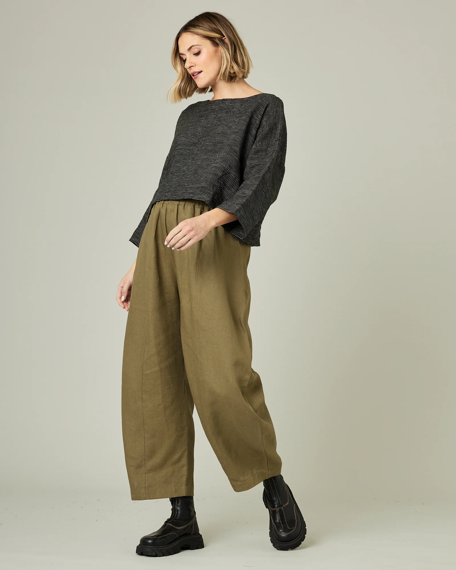 Mabel - Khaki Linen Trousers - Image 22