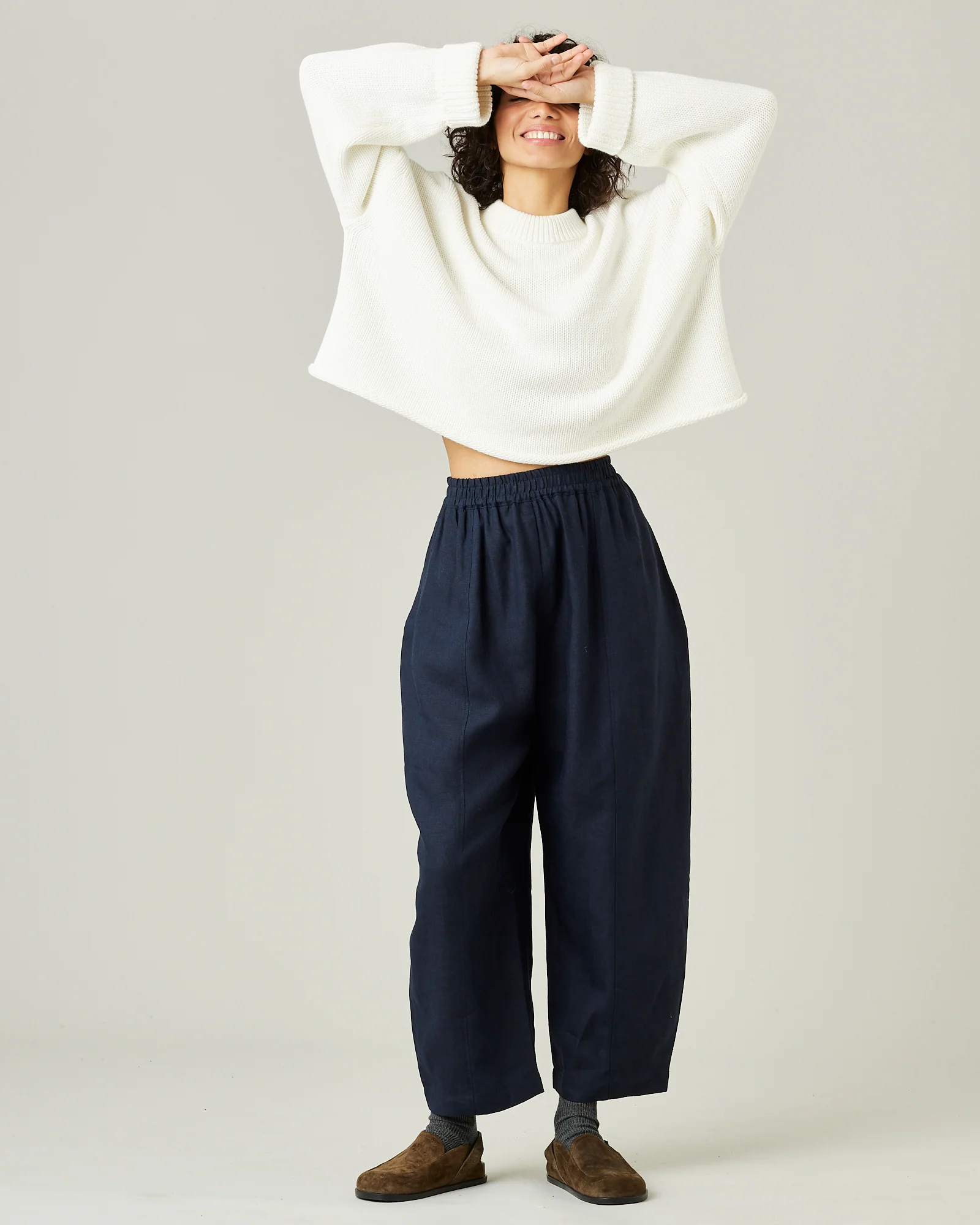 Mabel Navy Linen Trousers - Image 12