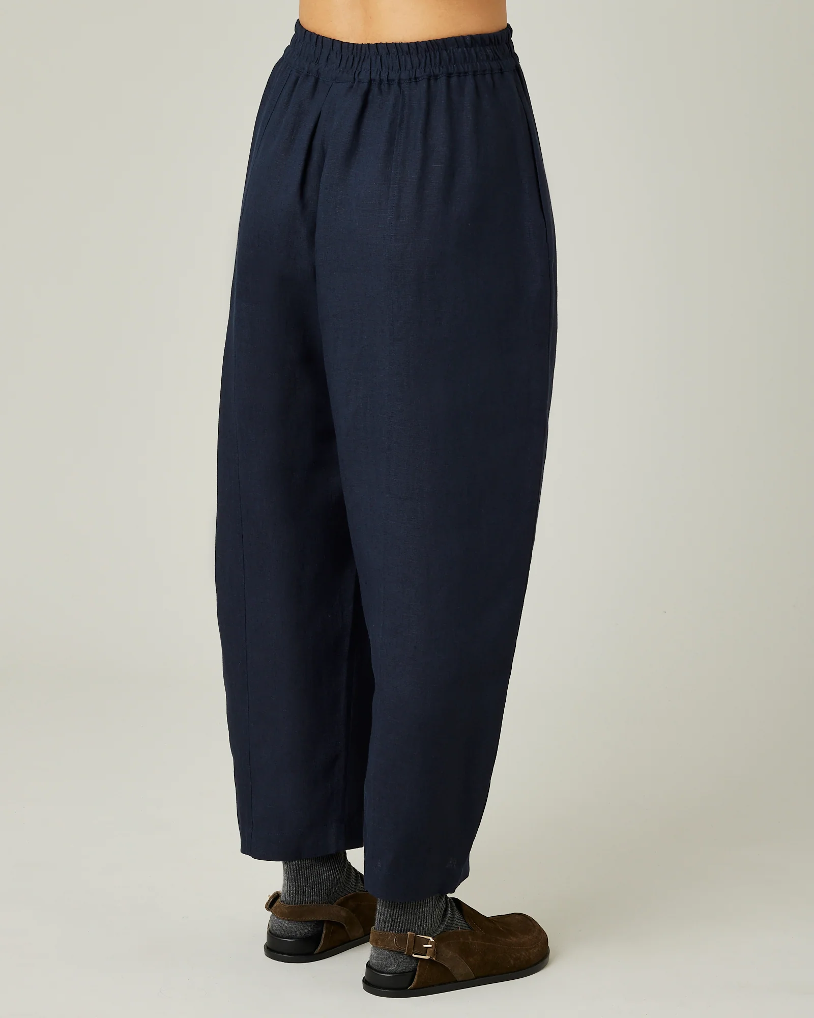 Mabel Navy Linen Trousers - Image 4