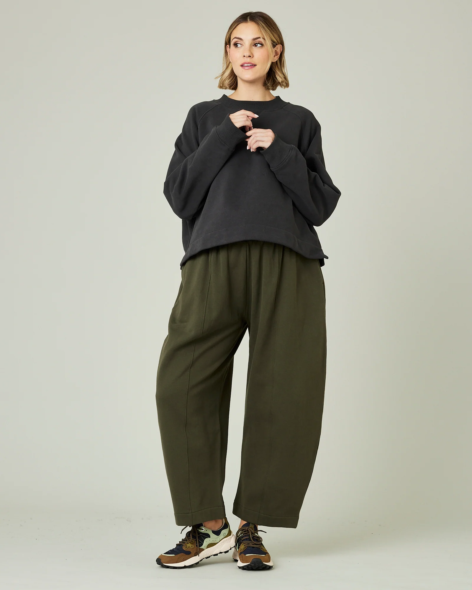 Mabel Olive Fleeceback Jersey Trousers - Image 20
