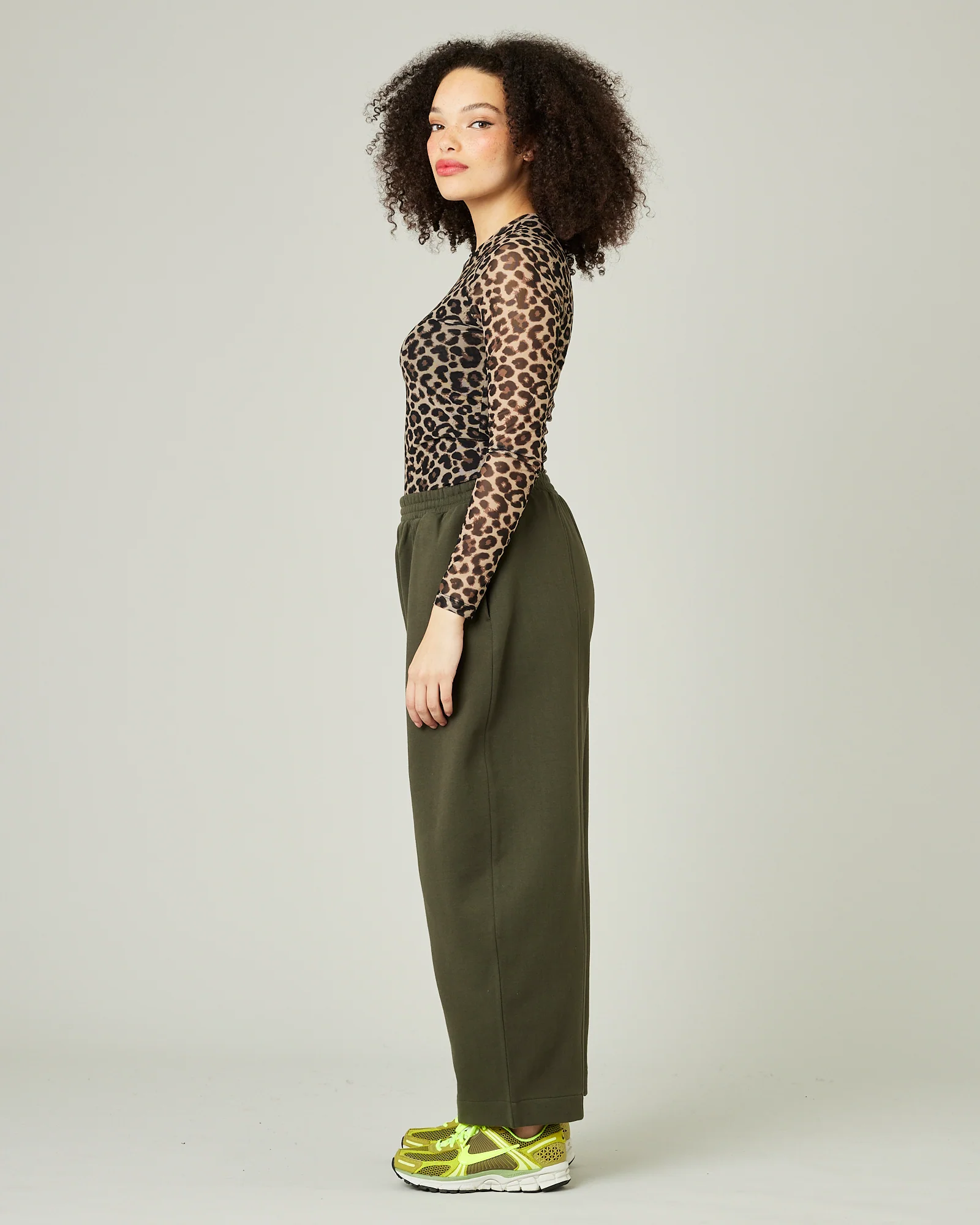 Mabel Olive Fleeceback Jersey Trousers - Image 7