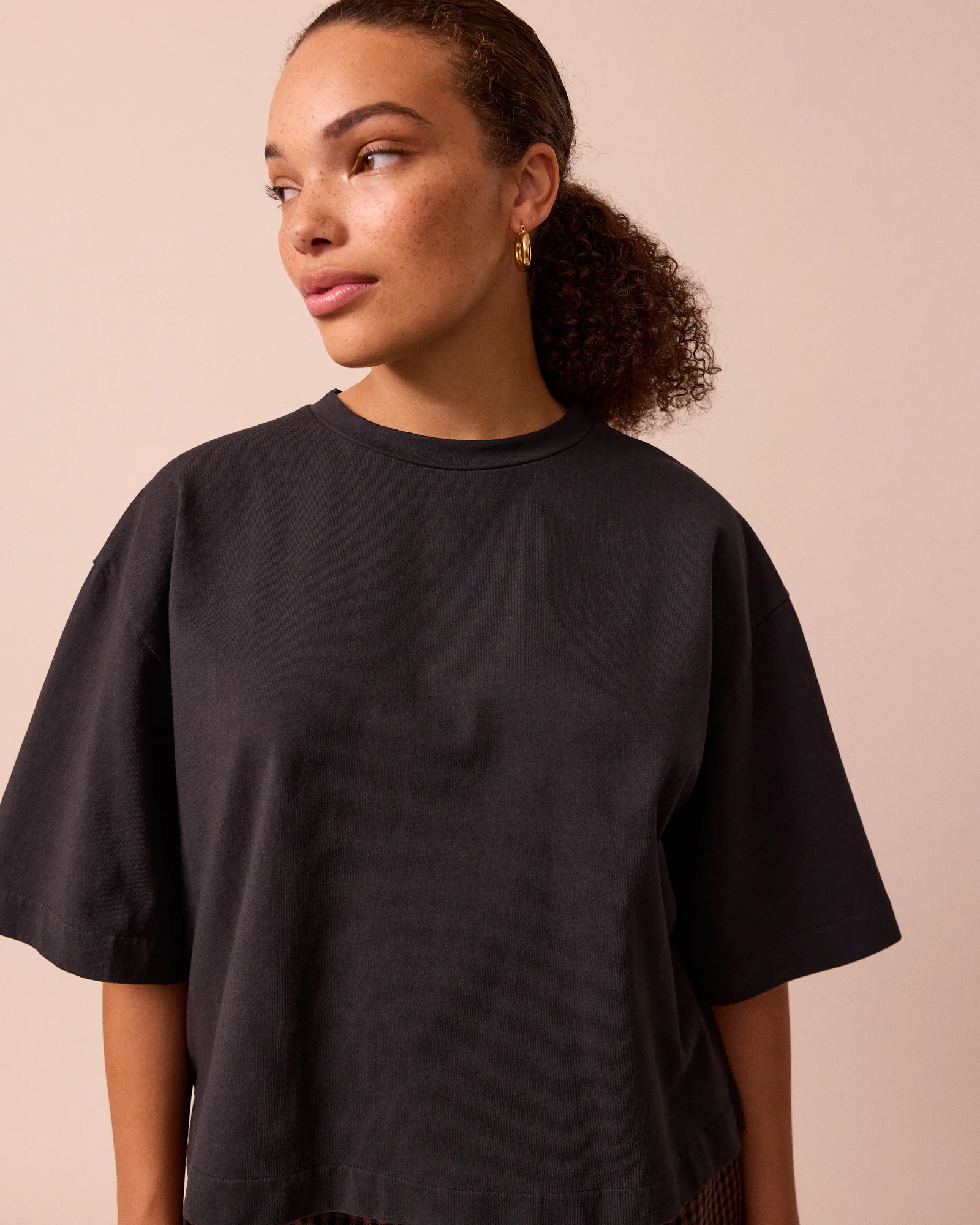 Nova Black Jersey T-Shirt - Image 5