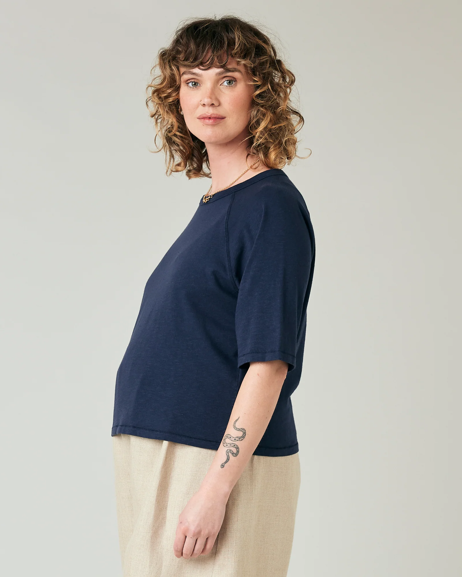 Raglan Top Navy - Image 9