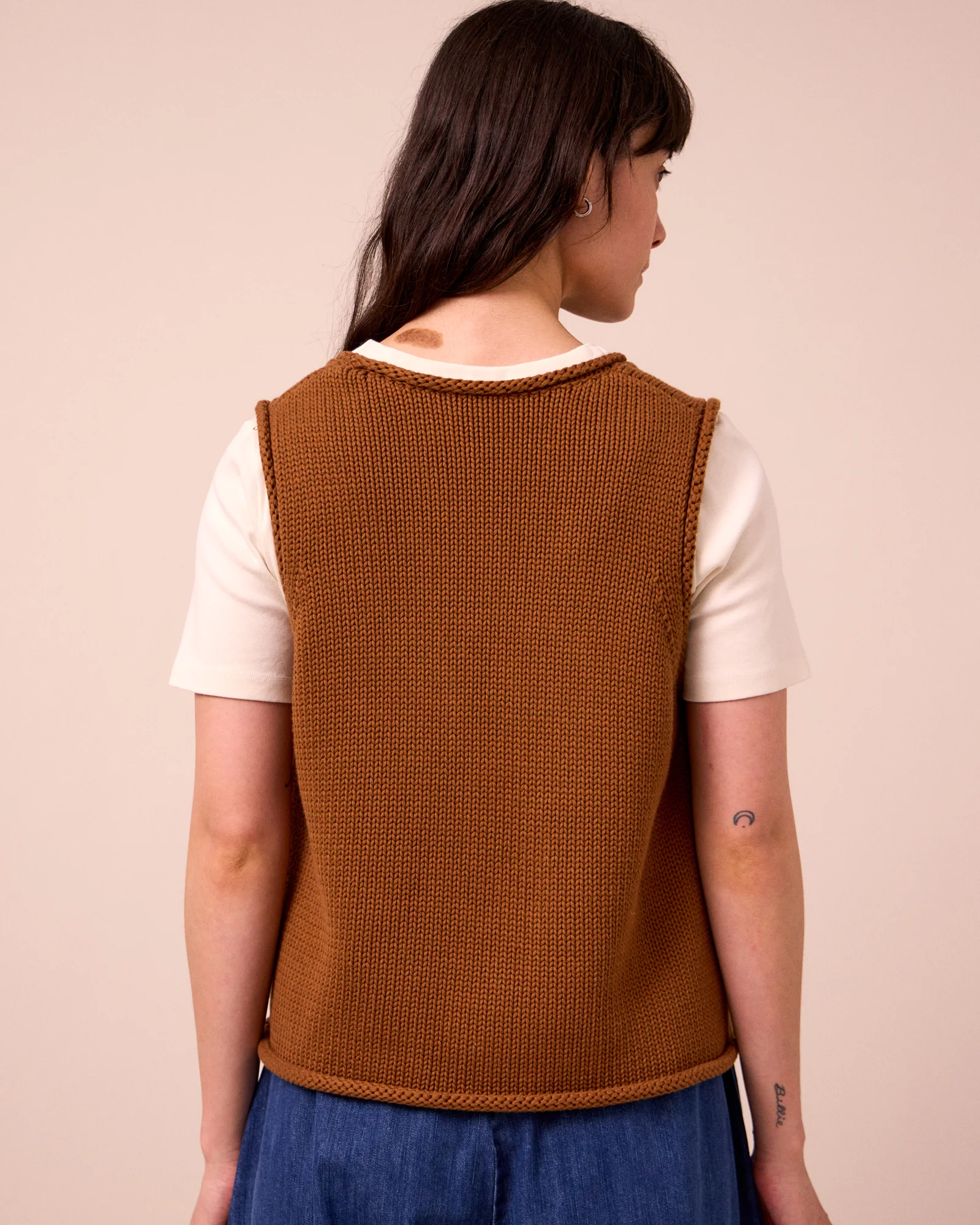 Tyler Tobacco Knitted Vest - Image 3