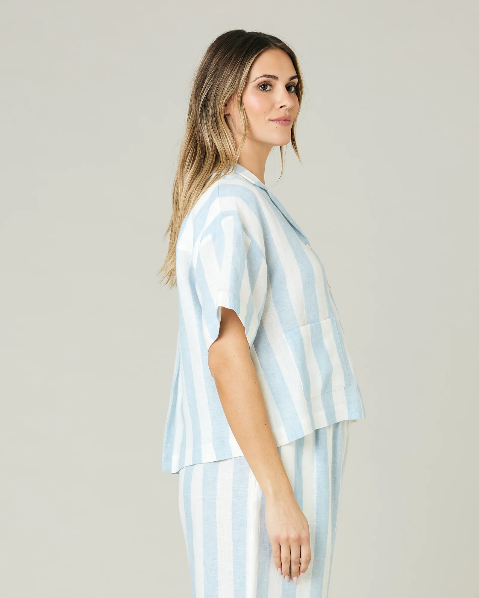 Wear Anywhere Sky Blue Stripe Linen Top - Image 4